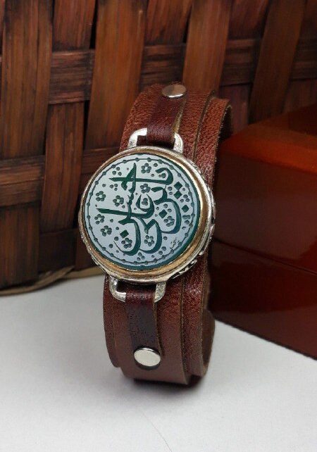 خرید دستبند چرمی مردانه عقیق سبز خطی