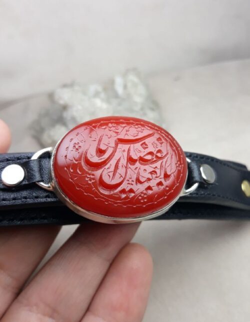 دستبند چرمی مردانه عقیق قرمز خطی