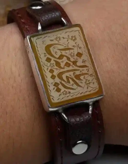 دستبند چرمی عقیق زرد خطی، کد 2598