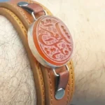 دستبند چرمی عقیق سرخ خطی، کد 3458